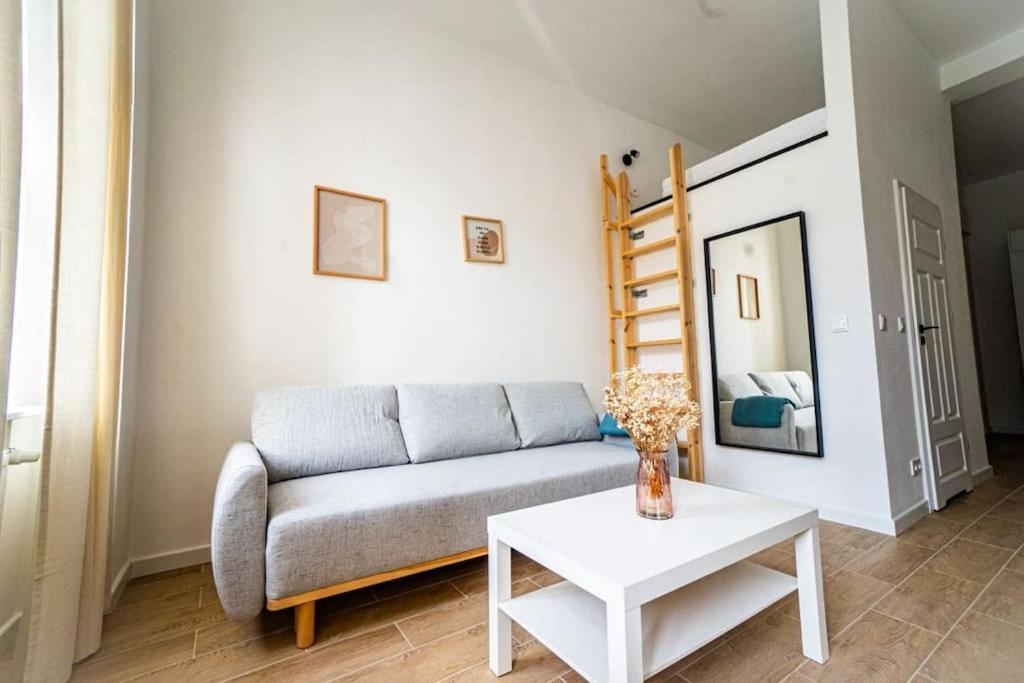 Stylish Apartment In Warschau Exterior foto